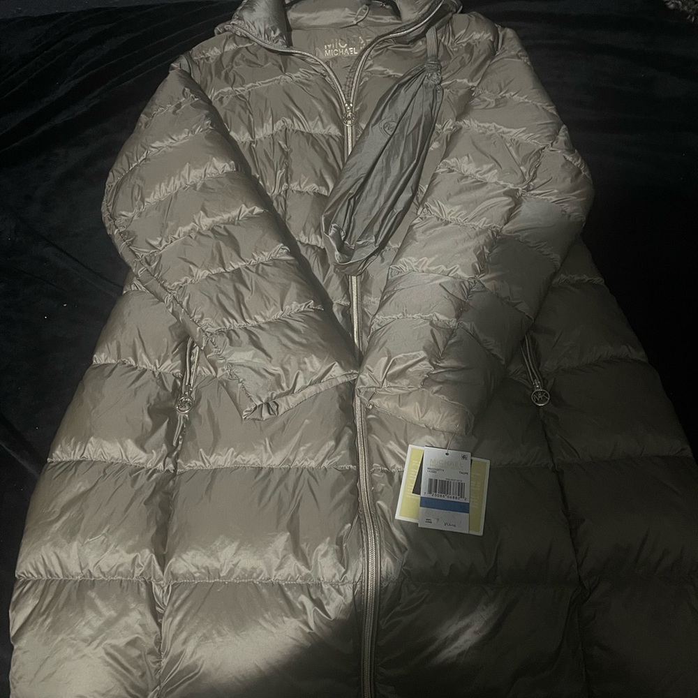 Michael Kors Packable Down Puffer Jacket Taupe - Women’s Size XL